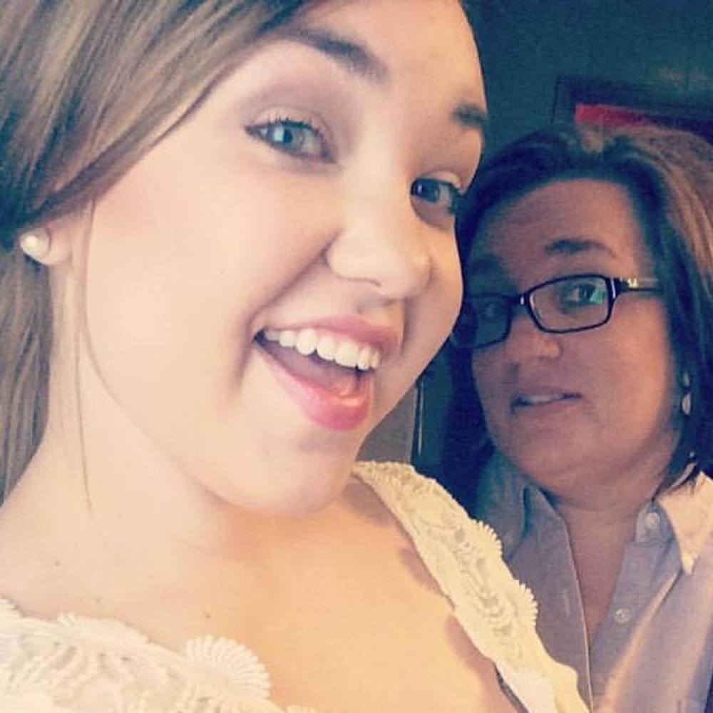 Meet your Posher, Dana